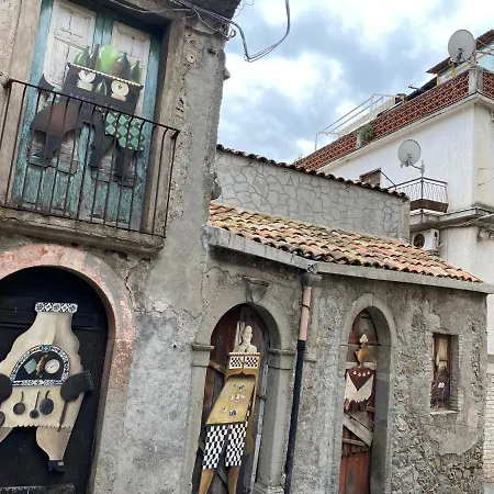 Romantic Near Taormina & Alcantara Gorges *